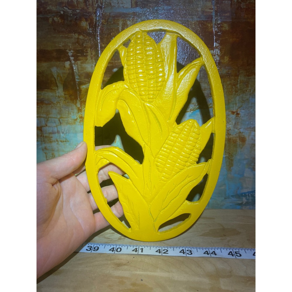 Vintage Yellow Cast‎ Iron Corn on the Cob Trivet Oval Farmhouse Kitchen Decor